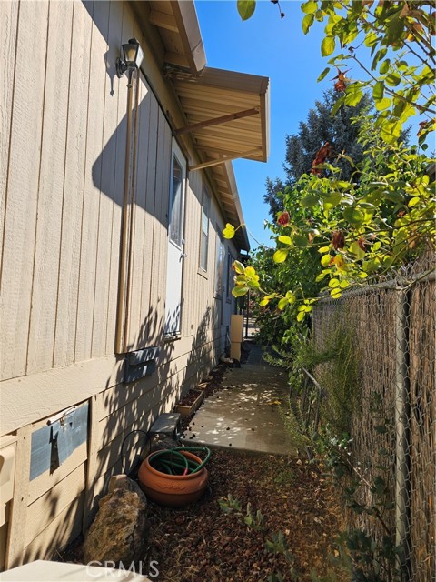 13924 Chestnut Lane, Clearlake Oaks