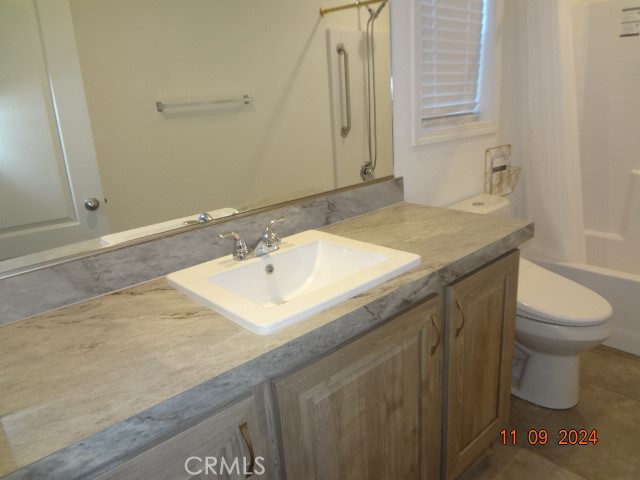 16355 Dam Road, Clearlake