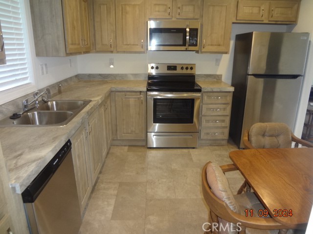 16355 Dam Road, Clearlake