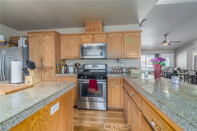 3409 Wolf Creek Road, Clearlake Oaks