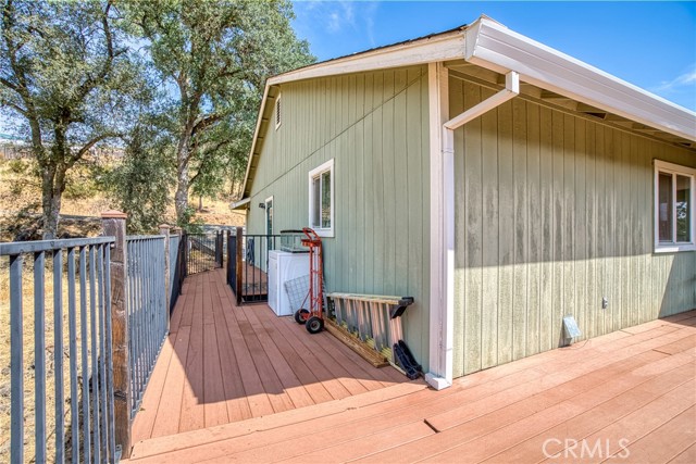 3409 Wolf Creek Road, Clearlake Oaks