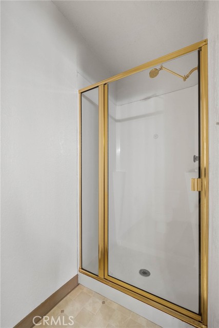 1832 Montana Vista, Lakeport