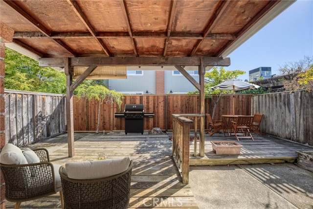 1832 Montana Vista, Lakeport