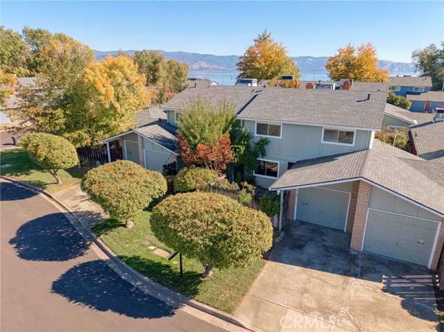 1832 Montana Vista, Lakeport