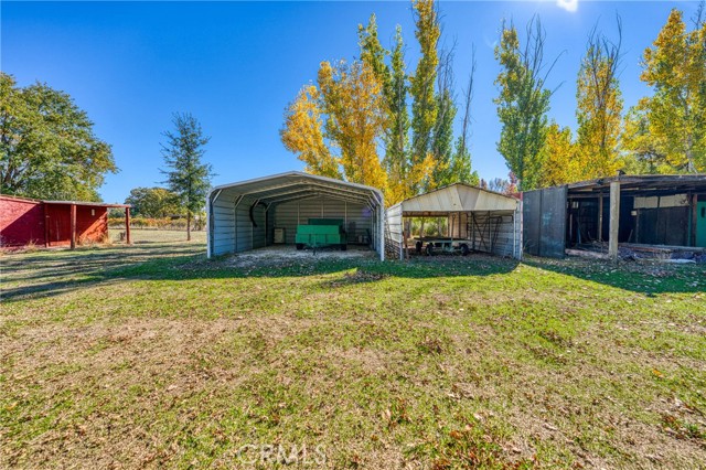 11694 Old Spruce Grove, Lower Lake