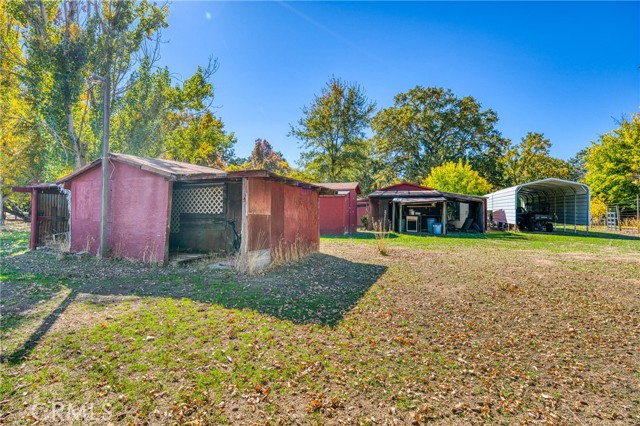 11694 Old Spruce Grove, Lower Lake