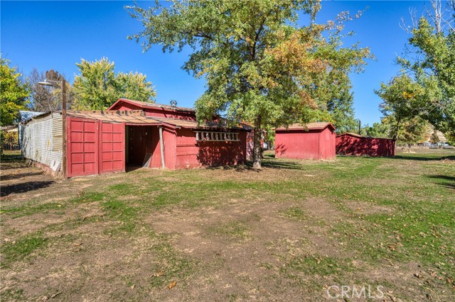 11694 Old Spruce Grove, Lower Lake