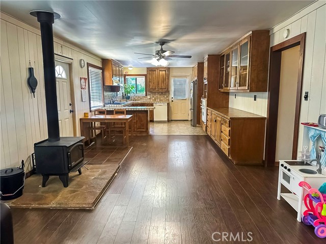 9086 Diamond Dust Trail, Kelseyville