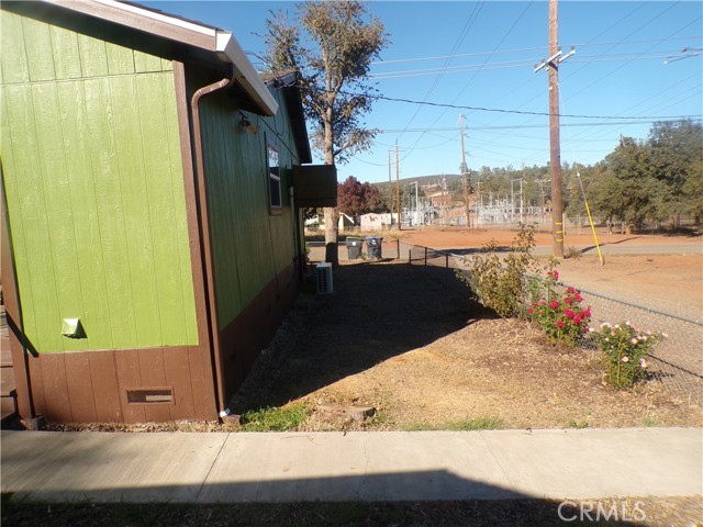 16183 18th, Clearlake