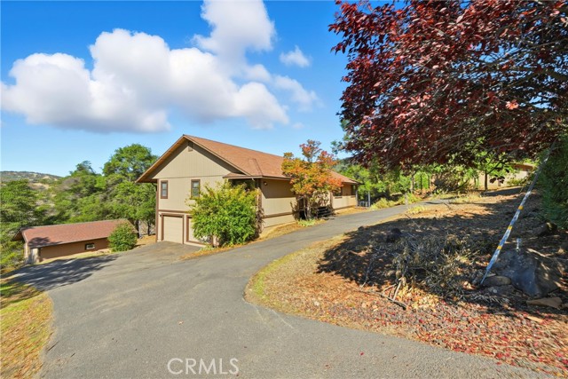 16261 Conestoga Road, Hidden Valley Lake