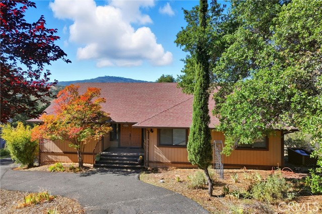 16261 Conestoga Road, Hidden Valley Lake