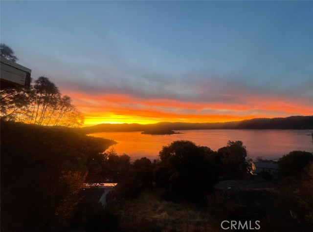 11633 Lakeview Drive, Clearlake Oaks