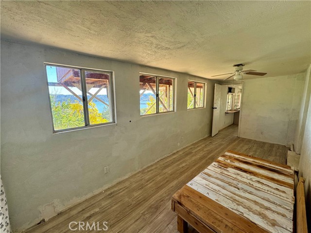 11633 Lakeview Drive, Clearlake Oaks