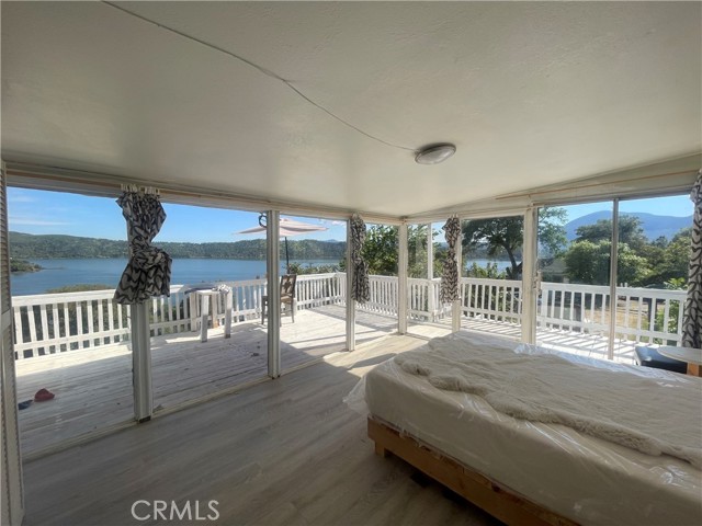 11633 Lakeview Drive, Clearlake Oaks