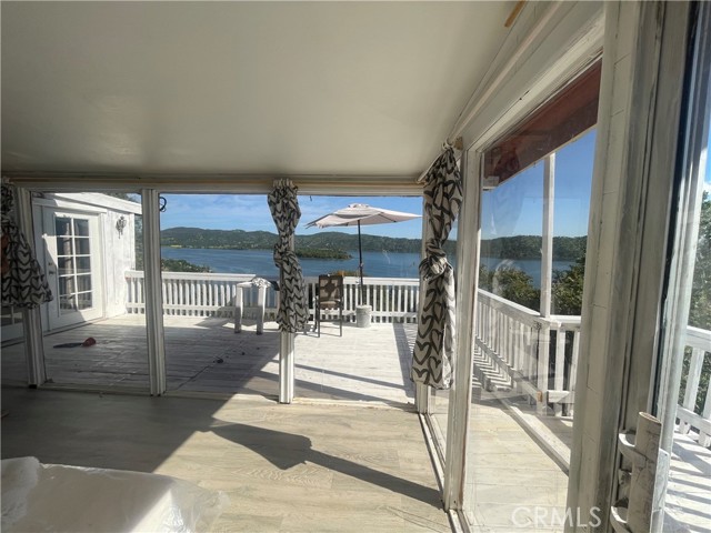 11633 Lakeview Drive, Clearlake Oaks