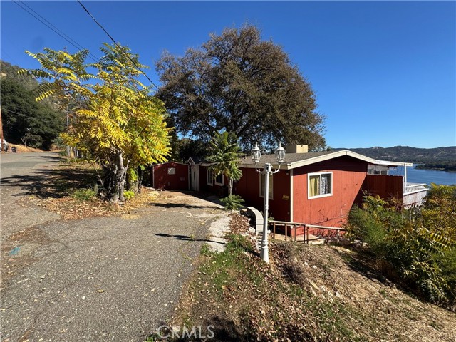 11633 Lakeview Drive, Clearlake Oaks