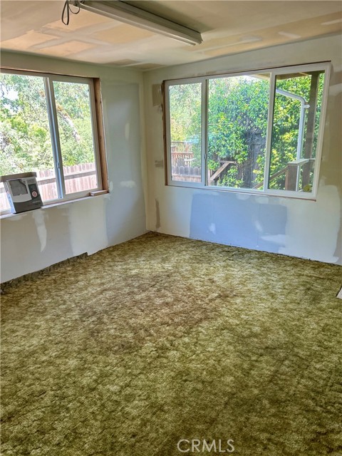 550 Hillcrest Drive, Lakeport