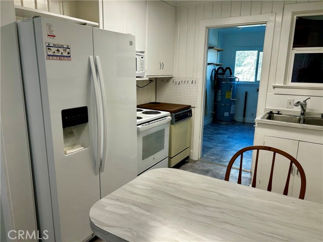 550 Hillcrest Drive, Lakeport