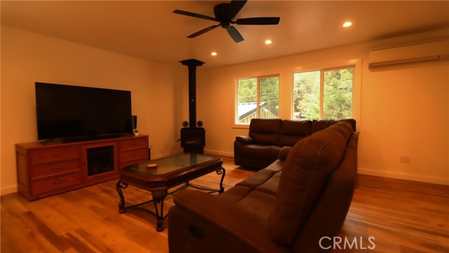 15815 Bottle Rock, Cobb