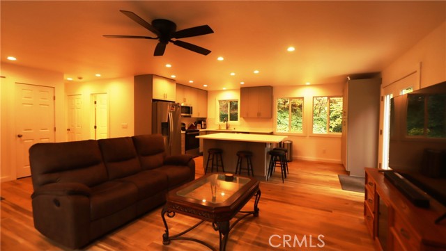 15815 Bottle Rock, Cobb