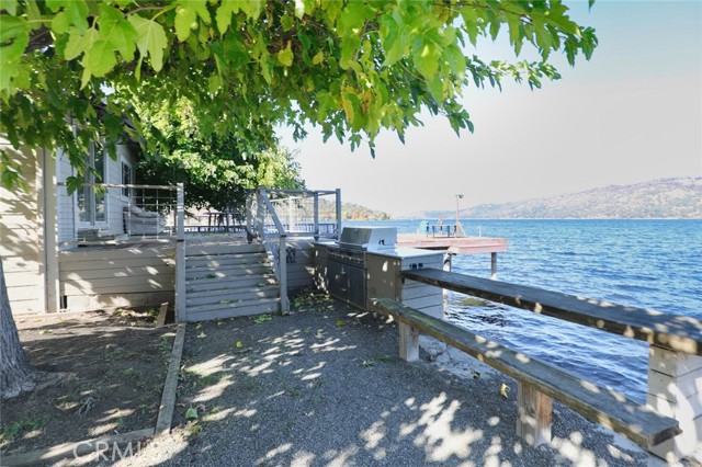 11740 North Drive, Clearlake