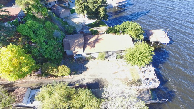 11740 North Drive, Clearlake