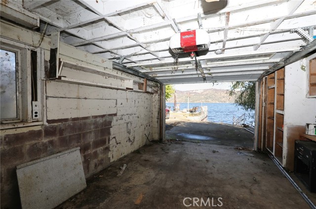 11740 North Drive, Clearlake