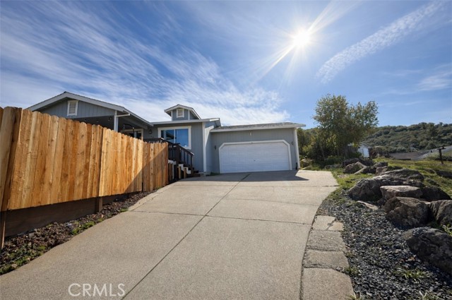 5443 Olympia, Kelseyville