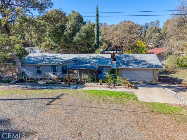 5830 Hale Street, Clearlake
