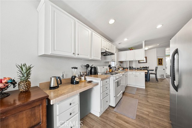 5830 Hale Street, Clearlake