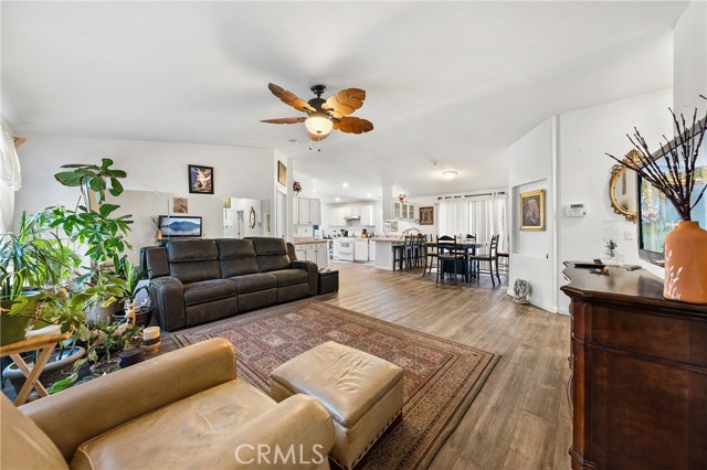 5830 Hale Street, Clearlake