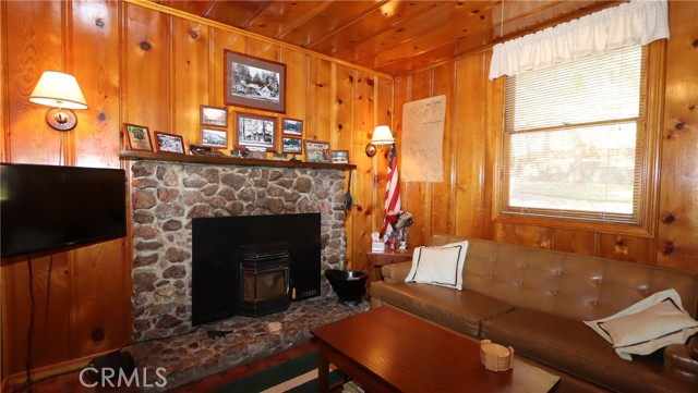 10785 Loch Lomond, Loch Lomond