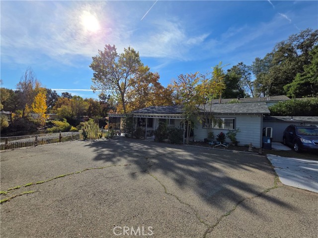 16061 Dam Road, Clearlake