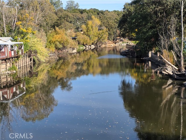 16061 Dam Road, Clearlake