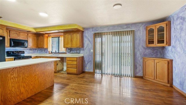 18413 Deer Hill Road, Hidden Valley Lake