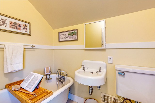 825 N Forbes Street, Lakeport