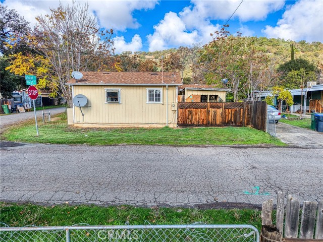 70 Shaul Street, Clearlake Oaks