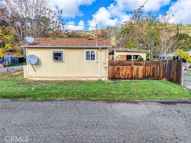 70 Shaul Street, Clearlake Oaks