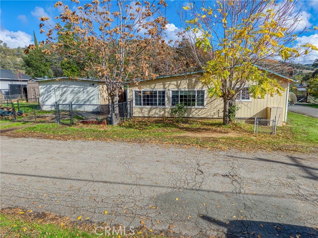 70 Shaul Street, Clearlake Oaks