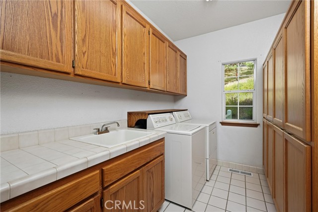 17785 Foothill Court, Hidden Valley Lake