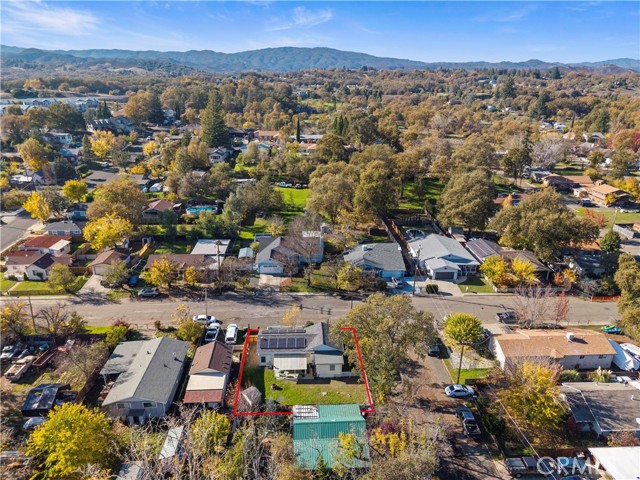 110 S Russell, Lakeport