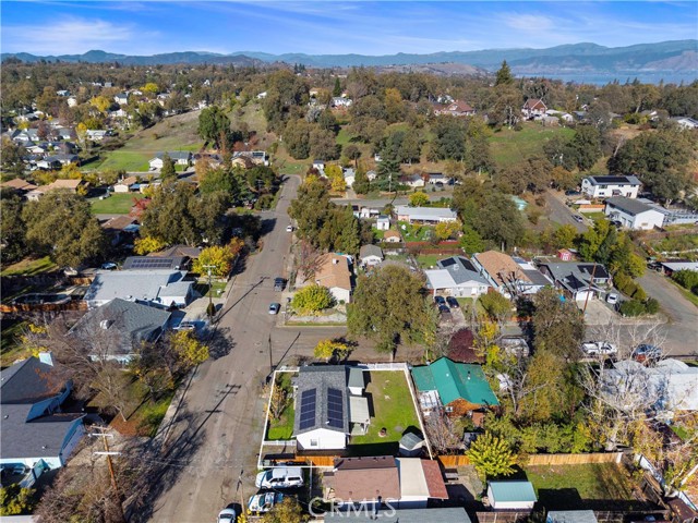 110 S Russell, Lakeport