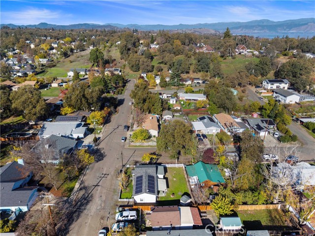 110 S Russell, Lakeport