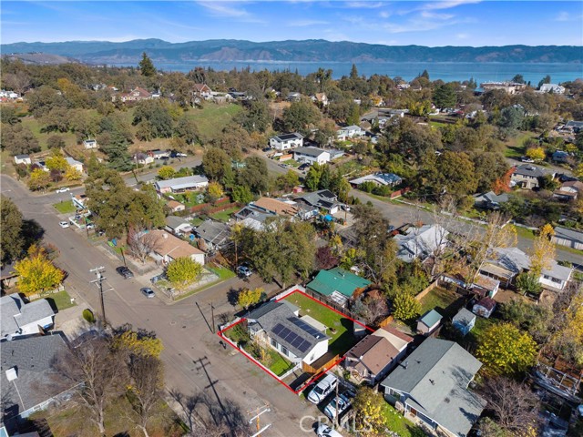 110 S Russell, Lakeport