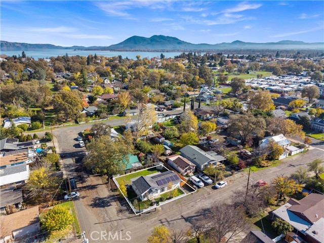 110 S Russell, Lakeport