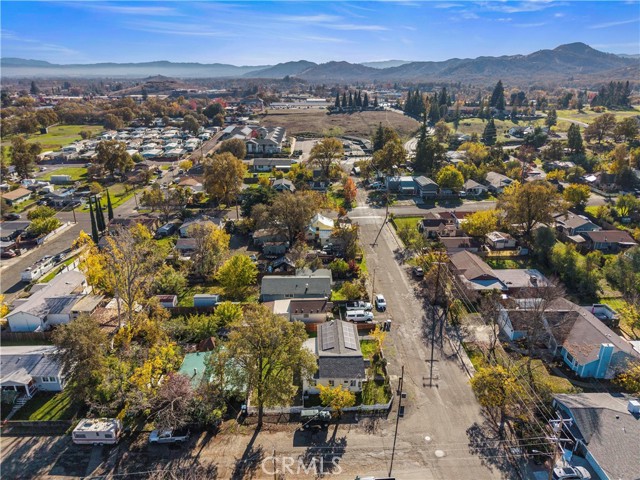 110 S Russell, Lakeport