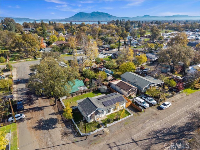 110 S Russell, Lakeport