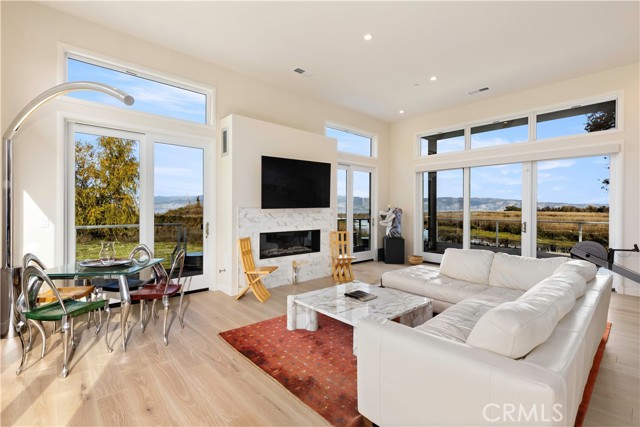 8 Queen Ann, Lakeport