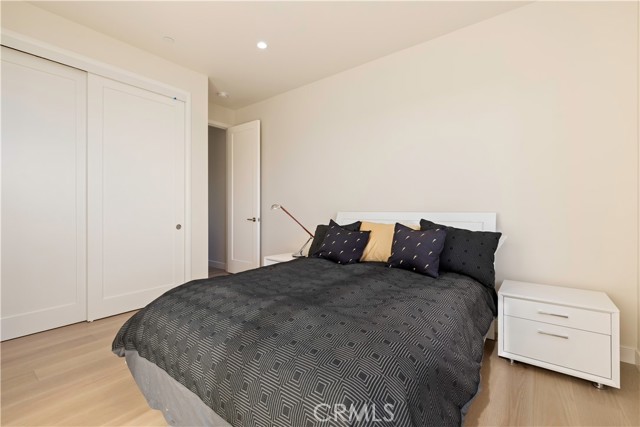 8 Queen Ann, Lakeport