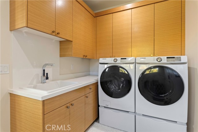 8 Queen Ann, Lakeport